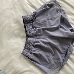 lululemon hotty hot 4” lavender